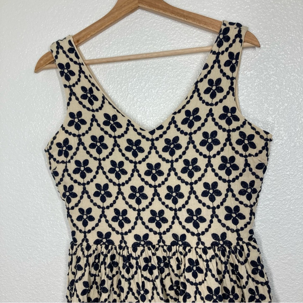 Sunday in Brooklyn Embroidered Fit & Flare Sleeveless Dress M Anthropologie - Picture 6 of 15
